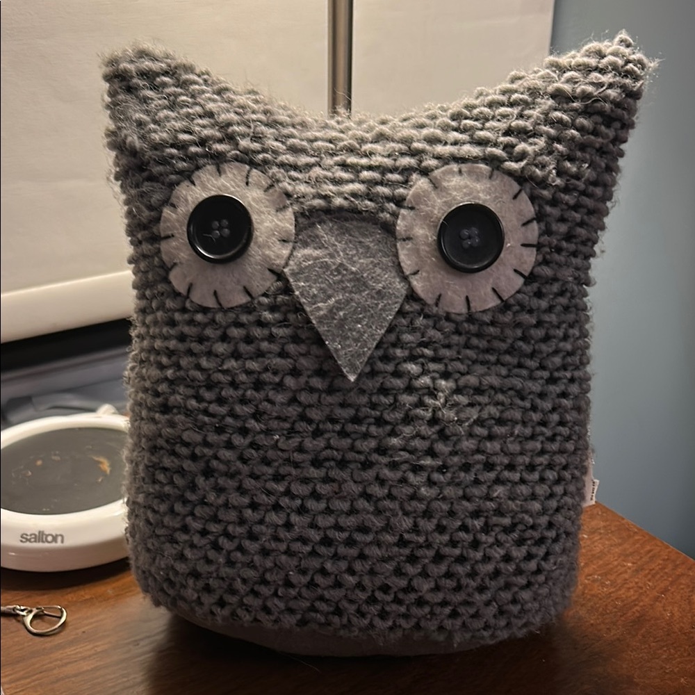 Gray Knitted Owl Plush Door Stop